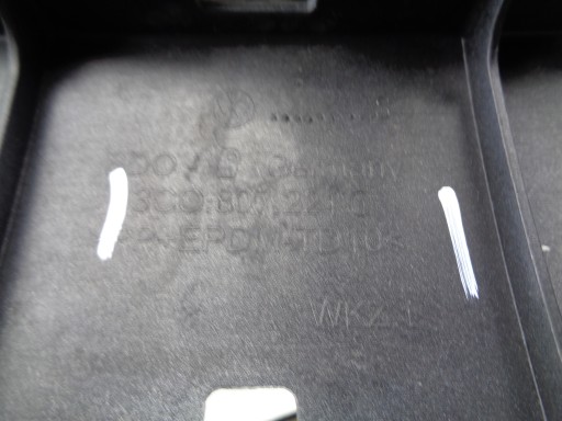 BRANIK PREDNJA STRANA VW PASSAT B6 3C 3C0 04-10 NR 50188