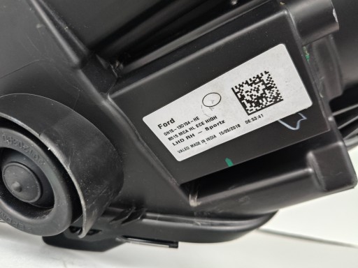 LAMPA FAR DESNA STARIRANA FORD ECOSPORT 17- REDIZAJN STARI TAMNA XENON