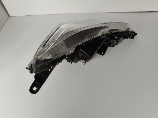LAMPA FAR LIJEVA STRANA MITSUBISHI SPACE STAR 20-