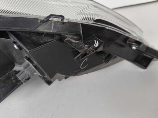 LAMPA FAR LIJEVA STRANA MITSUBISHI SPACE STAR 20-