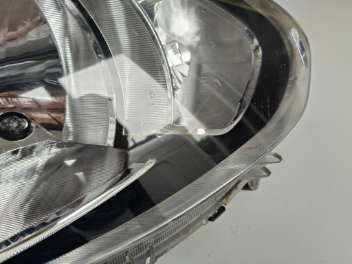 LAMPA FAR DESNA STRANA MITSUBISHI SPACE STAR 13-