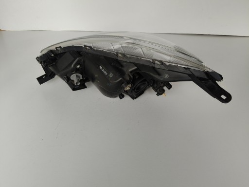 LAMPA FAR DESNA STRANA MITSUBISHI SPACE STAR 13-
