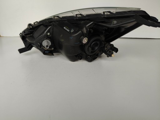 LAMPA FAR DESNA STRANA MITSUBISHI SPACE STAR 13-