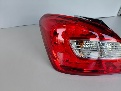 LAMPA FAR LIJEVA STRANA ZADNJA MITSUBISHI SPACE STAR 16- REDIZAJN LED
