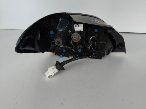 LAMPA FAR DESNA STRANA ZADNJA MITSUBISHI SPACE STAR 20- LED