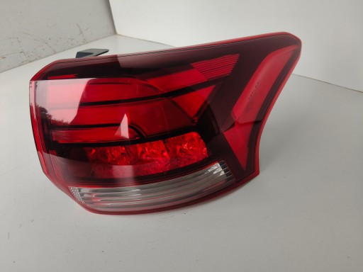 LAMPA FAR DESNA STRANA ZADNJA MITSUBISHI OUTLANDER III 15- REDIZAJN LAMPA FAR DESNA STRANA ZADNJA MITSUBISHI OUTLANDER III 15- REDIZAJN