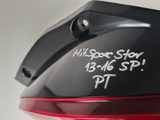 LAMPA FAR DESNA STRANA ZADNJA MITSUBISHI SPACE STAR 13-16