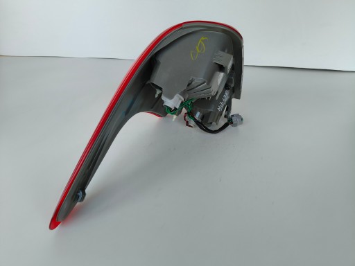 LAMPA FAR DESNA STRANA ZADNJA MITSUBISHI L200 15- LAMPA FAR DESNA STRANA ZADNJA MITSUBISHI L200 15-