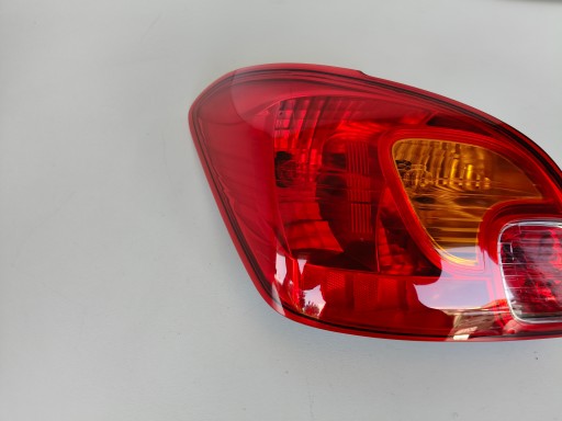 LAMPA FAR LIJEVA STRANA ZADNJA MITSUBISHI SPACE STAR 13-16