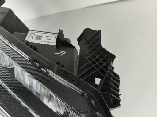 LAMPA FAR DESNA STRANA FORD RANGER 23- FULL LED LAMPA FAR DESNA STRANA FORD RANGER 23- FULL LED