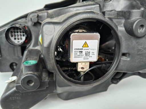 LAMPA FAR DESNA STRANA JAGUAR XF 11-15 REDIZAJN XENON LED NIJE ZAKRETNI