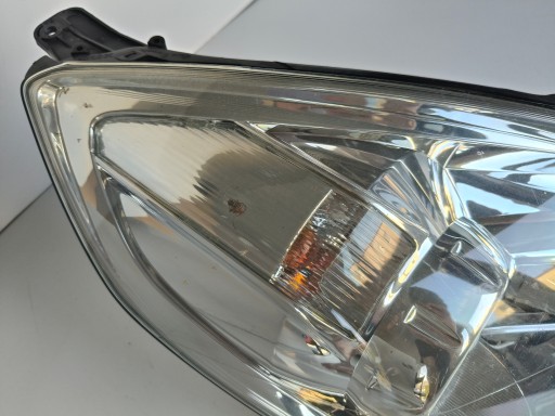 LAMPA FAR DESNA STRANA OPEL VECTRA C 05- REDIZAJN XENON ZAKRETNI