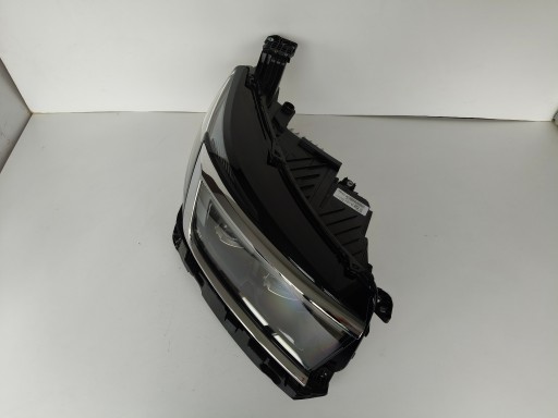 LAMPA FAR DESNA STRANA OPEL GRANDLAND X 21- REDIZAJN FULL LED INTELLI LUX LAMPA FAR DESNA STRANA OPEL GRANDLAND X 21- REDIZAJN FULL LED INTELLI LUX