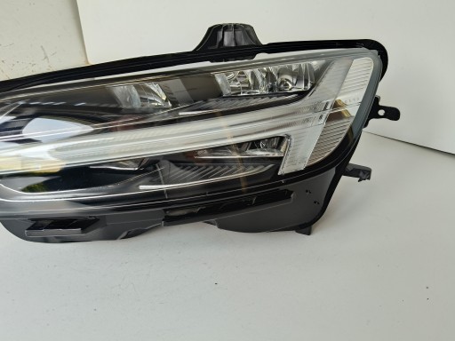 LAMPA FAR LIJEVA STRANA VOLVO V60 S60 III 18- FULL LED MID