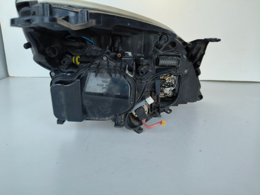 LAMPA FAR LIJEVA STRANA OPEL VECTRA C 05- REDIZAJN XENON ZAKRETNI