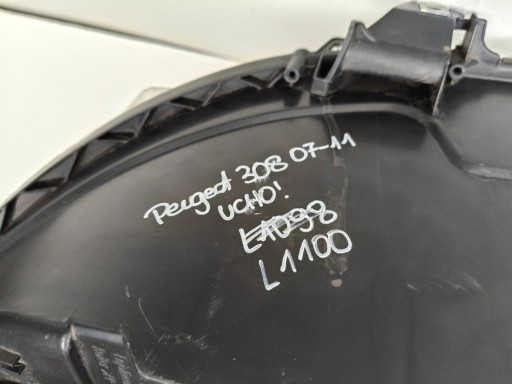 LAMPA FAR DESNA STRANA PEUGEOT 308 07-11