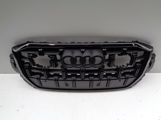 MASKA AUDI Q7 II 4M 4M0 23- REDIZAJN S-LINE CRNA MASKA AUDI Q7 II 4M 4M0 23- REDIZAJN S-LINE CRNA