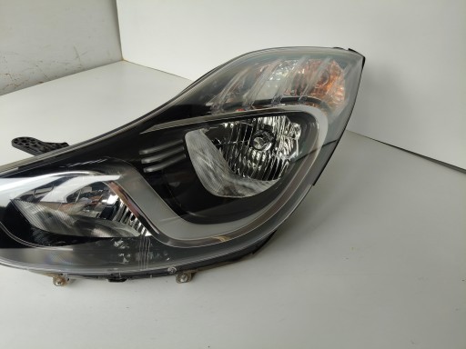 LAMPA FAR LIJEVA STRANA HYUNDAI IX20 10-