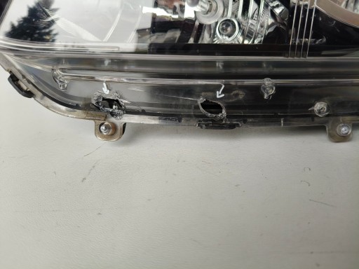 LAMPA FAR LIJEVA STRANA HYUNDAI IX20 10-