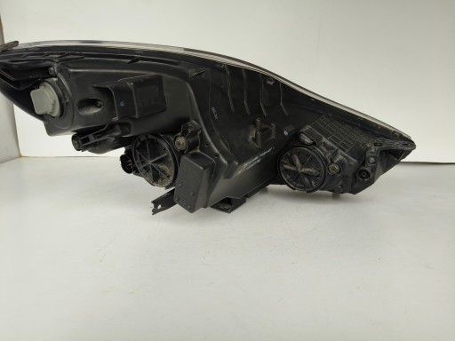 LAMPA FAR LIJEVA STRANA HYUNDAI IX20 10-