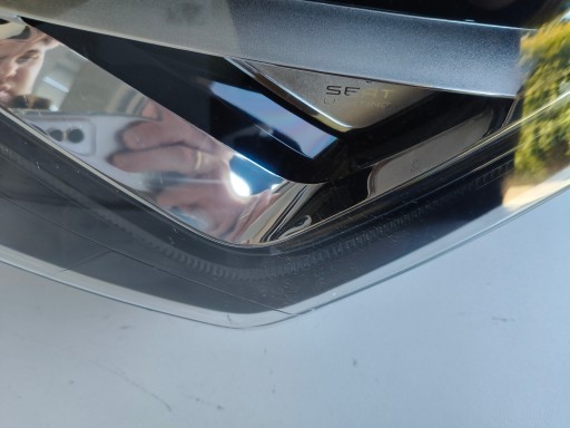 LAMPA FAR LIJEVA STRANA SEAT ATECA 575 16- FULL LED LAMPA FAR LIJEVA STRANA SEAT ATECA 575 16- FULL LED