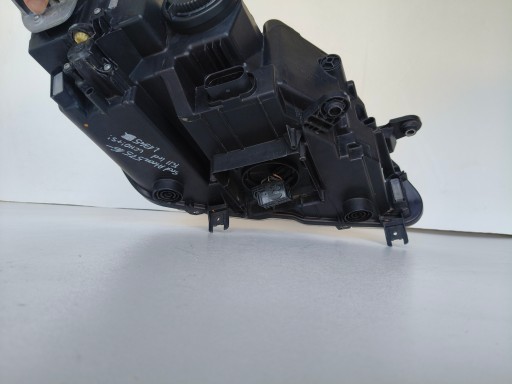 LAMPA FAR LIJEVA STRANA SEAT ATECA 575 16- FULL LED LAMPA FAR LIJEVA STRANA SEAT ATECA 575 16- FULL LED