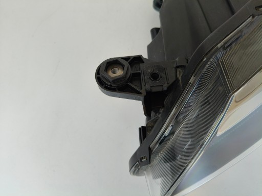 LAMPA FAR LIJEVA STRANA SEAT ATECA 575 16- FULL LED LAMPA FAR LIJEVA STRANA SEAT ATECA 575 16- FULL LED