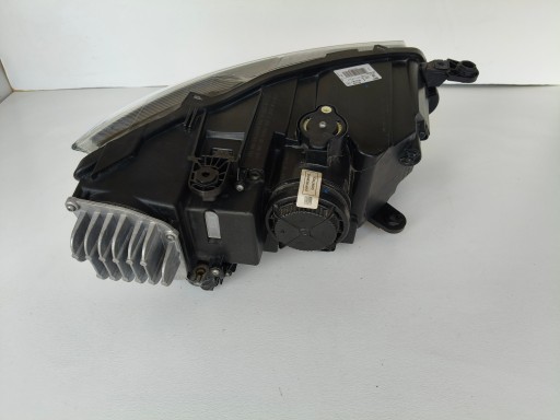 LAMPA FAR LIJEVA STRANA SEAT ATECA 575 16- FULL LED LAMPA FAR LIJEVA STRANA SEAT ATECA 575 16- FULL LED