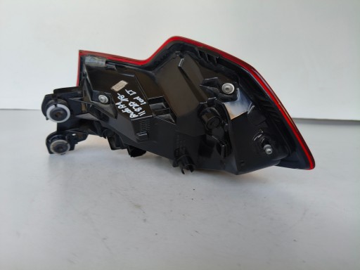 LAMPA FAR LIJEVA STRANA ZADNJA AUDI A1 82A II LED 18-
