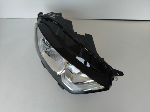 LAMPA FAR DESNA STRANA FORD ECOSPORT 17- REDIZAJN LAMPA FAR DESNA STRANA FORD ECOSPORT 17- REDIZAJN