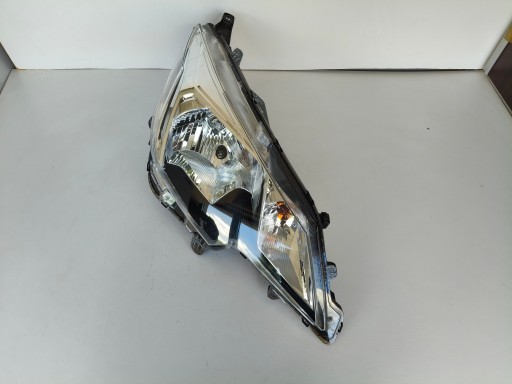 LAMPA FAR DESNA STRANA MITSUBISHI SPACE STAR 20-