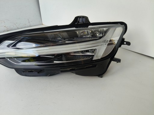 LAMPA FAR LIJEVA STRANA VOLVO V60 II S60 III 18- FULL LED ACTIVE HIGH BEAM LAMPA FAR LIJEVA STRANA VOLVO V60 II S60 III 18- FULL LED ACTIVE HIGH BEAM