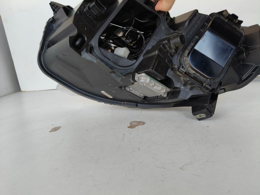 LAMPA FAR DESNA STRANA OPEL VIVARO C ZAFIRA D 19- XENON LAMPA FAR DESNA STRANA OPEL VIVARO C ZAFIRA D 19- XENON