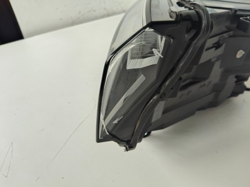 LAMPA FAR DESNA STRANA OPEL GRANDLAND X II 25- FULL LED