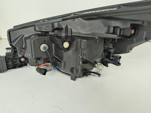 LAMPA FAR DESNA STRANA SUBARU FORESTER V 19- FULL LED DARK SPORT TAMNA LAMPA FAR DESNA STRANA SUBARU FORESTER V 19- FULL LED DARK SPORT TAMNA