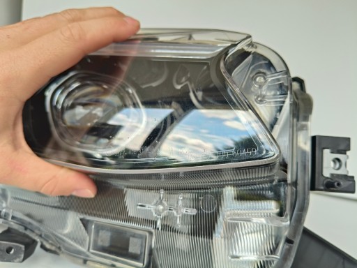 LAMPA FAR DESNA STRANA SUBARU OUTBACK 22- REDIZAJN FULL LED LAMPA FAR DESNA STRANA SUBARU OUTBACK 22- REDIZAJN FULL LED