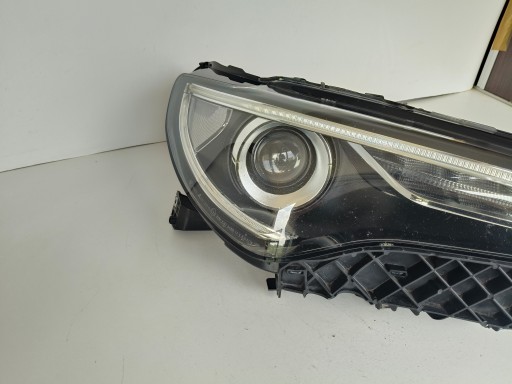 LAMPA FAR DESNA STRANA ALFA ROMEO STELVIO 16- XENON LED