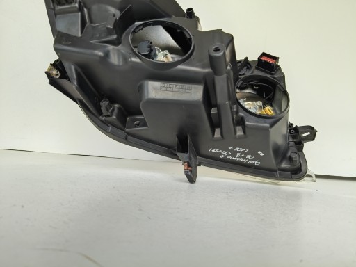 LAMPA FAR LIJEVA STRANA OPEL INSIGNIA A 08-13 LAMPA FAR LIJEVA STRANA OPEL INSIGNIA A 08-13