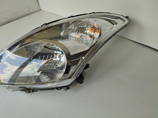 LAMPA FAR LIJEVA STRANA SUZUKI SWIFT MK7 10- LAMPA FAR LIJEVA STRANA SUZUKI SWIFT MK7 10-
