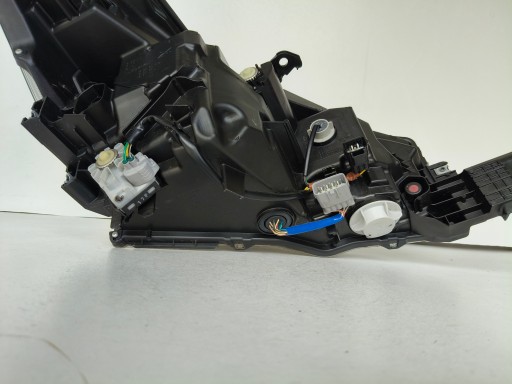 LAMPA FAR LIJEVA STRANA SUBARU FORESTER V 19- FULL LED DARK SPORT TAMNA LAMPA FAR LIJEVA STRANA SUBARU FORESTER V 19- FULL LED DARK SPORT TAMNA