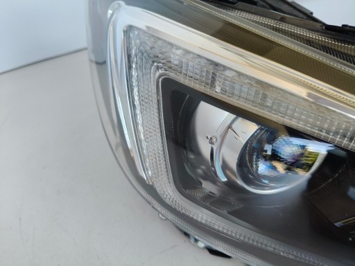 LAMPA FAR DESNA STRANA SUBARU LEVORG 14- LED DARK TAMNA LAMPA FAR DESNA STRANA SUBARU LEVORG 14- LED DARK TAMNA