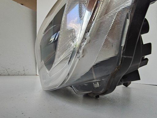 LAMPA FAR LIJEVA STRANA VOLVO V60 S60 13- REDIZAJN XENON ZAKRETNI LAMPA FAR LIJEVA STRANA VOLVO V60 S60 13- REDIZAJN XENON ZAKRETNI