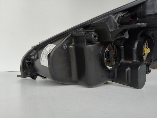 LAMPA FAR DESNA STRANA FORD S-MAX MK1 06- GALAXY MK3