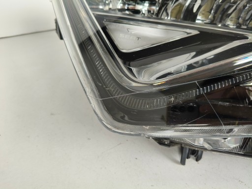 LAMPA FAR DESNA STRANA SEAT ATECA 575 16- FULL LED LAMPA FAR DESNA STRANA SEAT ATECA 575 16- FULL LED
