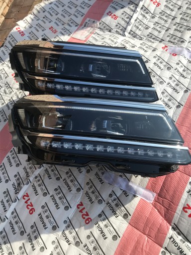 VW TIGUAN 16-19 LAMPA FAR FULL LED DESNA STRANA KOMPLETNA