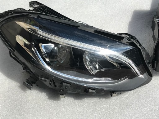 MERCEDES B-KLASA W246 LAMPA FAR FULL LED LIJEVA STRANA DESNA