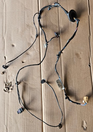 SKODA OCTAVIA III 3 INSTALACIJA BRANIKA ZADNJEG ZADNJI 5E0971104M