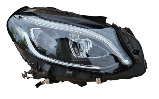 MERCEDES B-KLASA LAMPA FAR DESNA STRANA FULL LED A2469066201