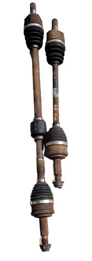 HYUNDAI I30 CEED 12-16 1.6GDI POLUOSOVINA  DESNA STRANA ILI LIJEVA