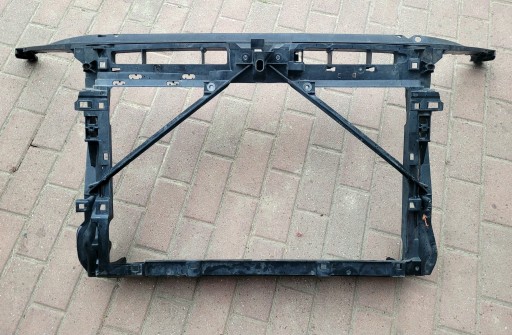 SKODA OCTAVIA III VEZNI LIM PREDNJA STRANA POJAČANJE ŠOFER ŠAJBA